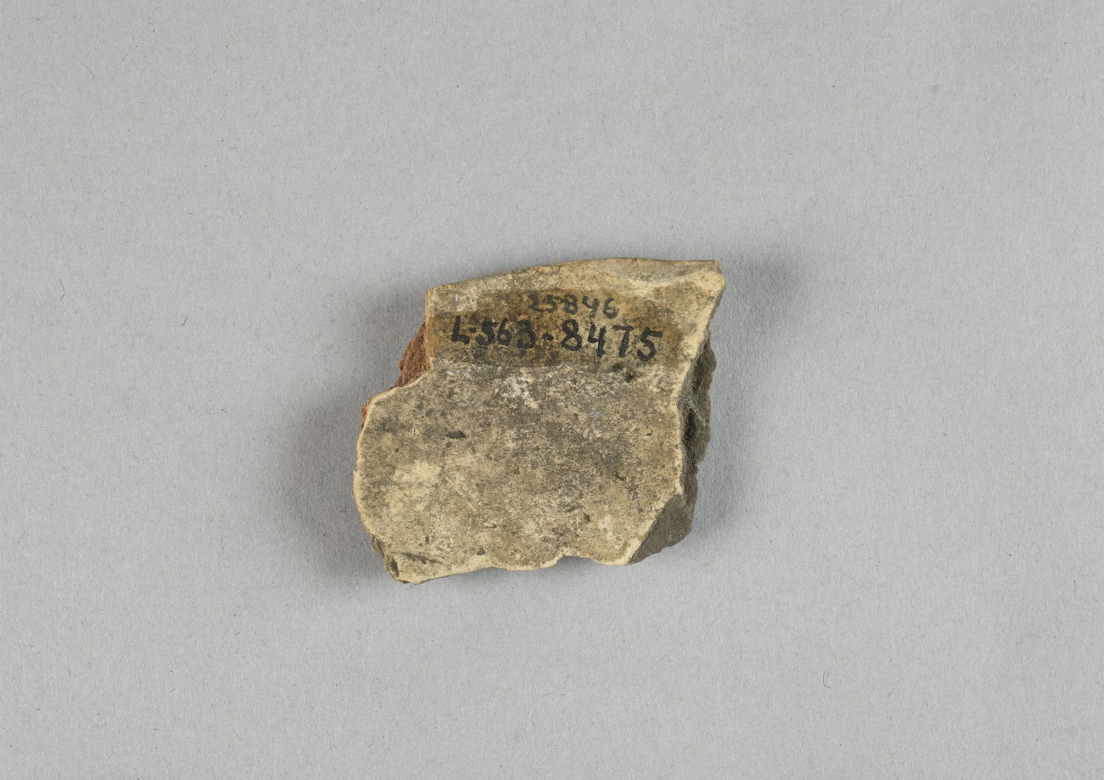 932547