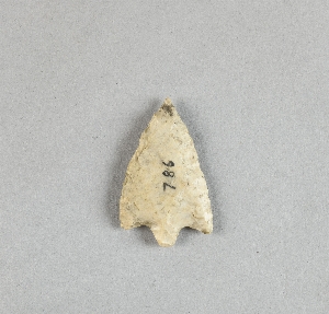786B
