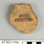 933741