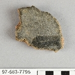 933747