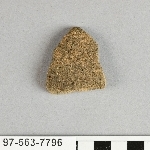 933748