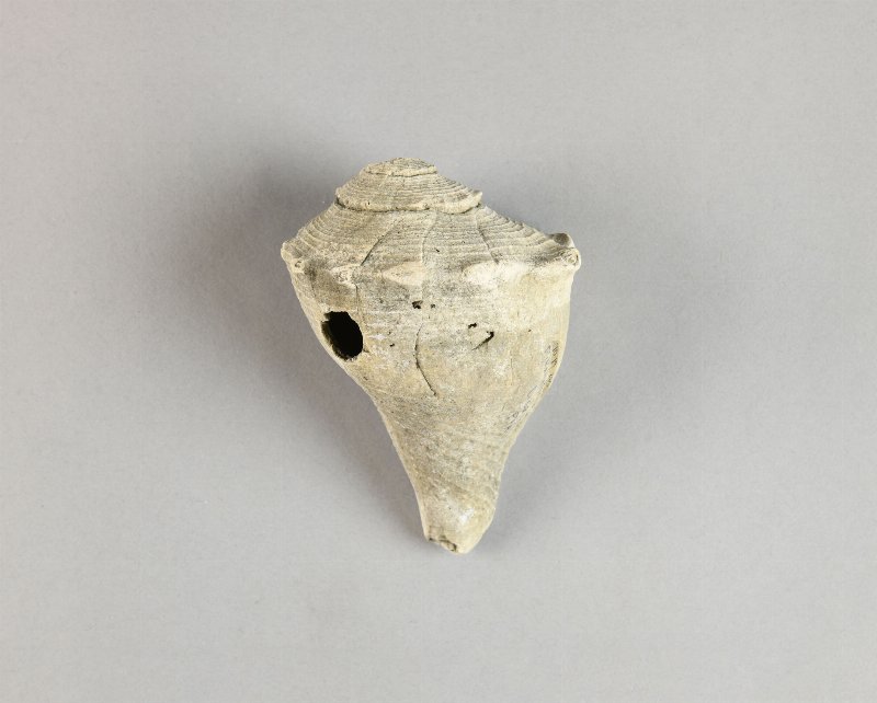 933884