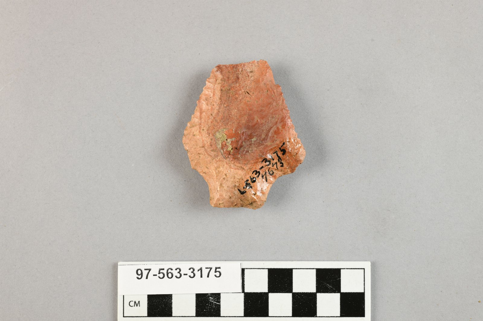 934822