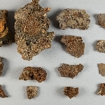 936582