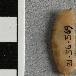 938643