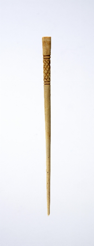 E6713