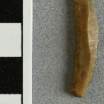 940256