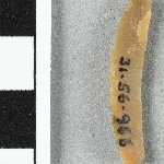 940258