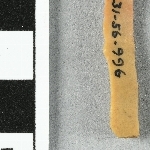 940366