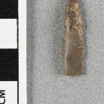 940857