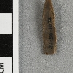 940858