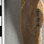 942571