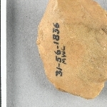 943905