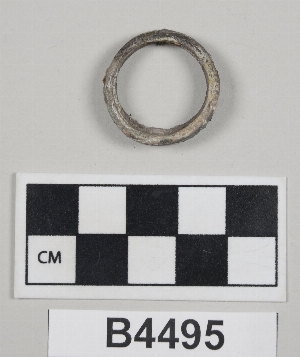 B4495