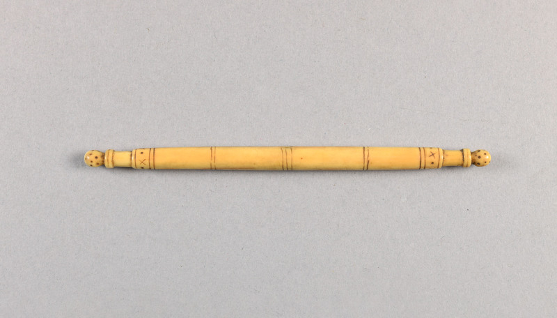 956361