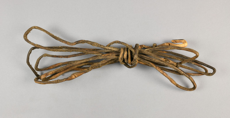 964066