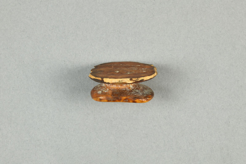 967297