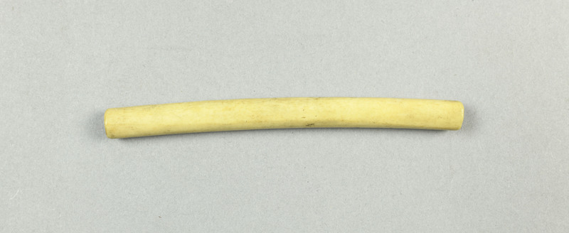 968643