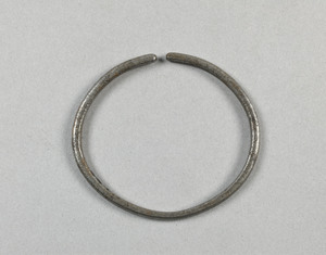 NA384.3