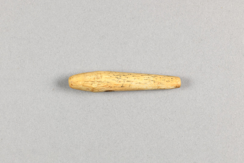 972345