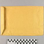 975584
