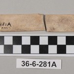 980442
