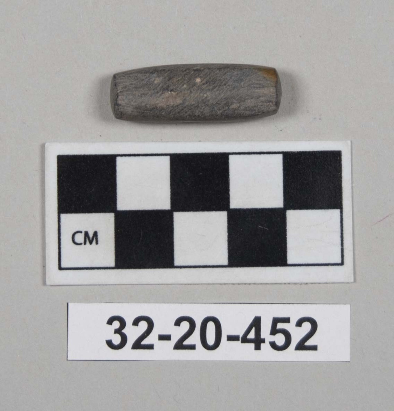 983449