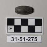 983637