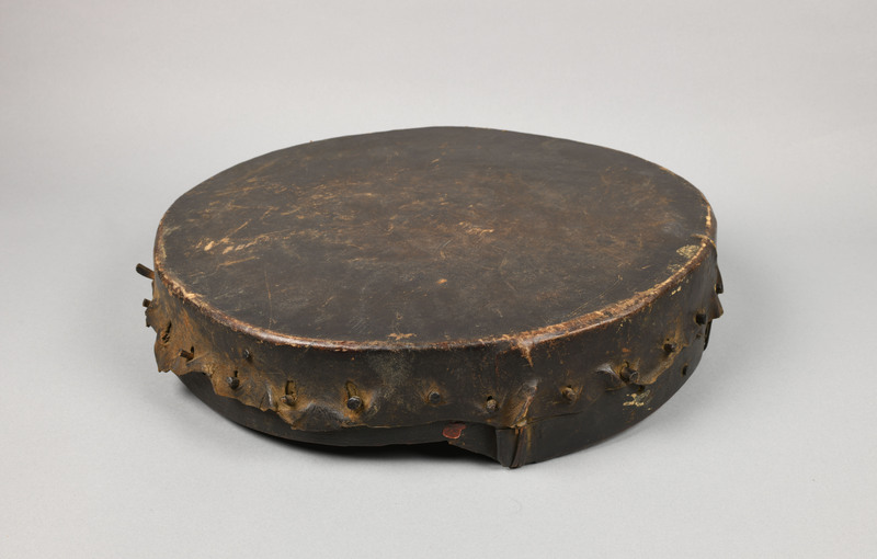 987382