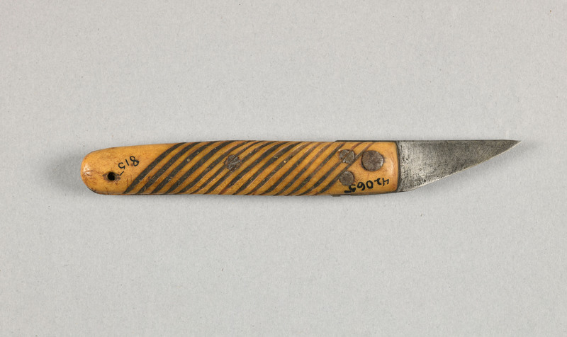 991682