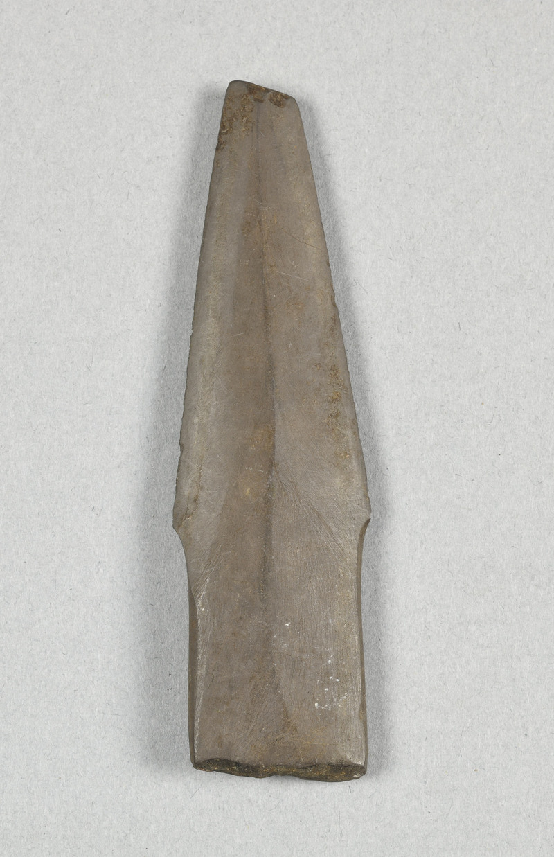 991915