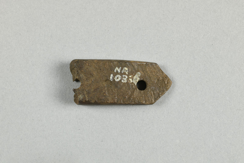 995695