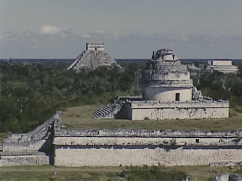 Chichen Itza (1954) thumbnail.